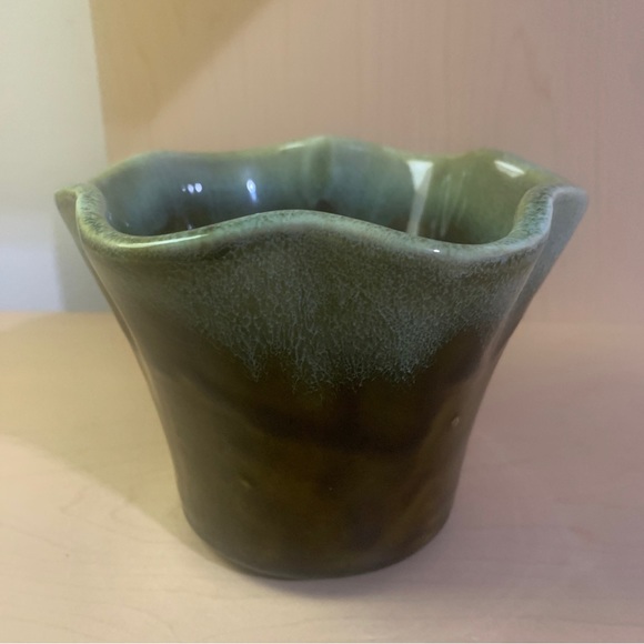 Unique Pair of Glazed Earthy Ceramic Planters - Vintage Tri-Footed Planters - Picture 10 of 14